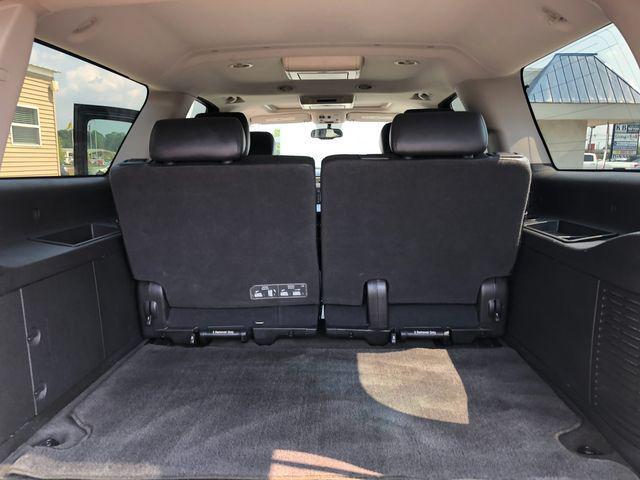 Photo of 2012 Black Chevrolet Suburban