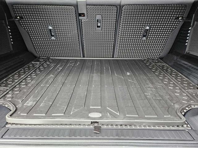 Photo of 2025 CARPATHIAN GREY Land Rover Defender