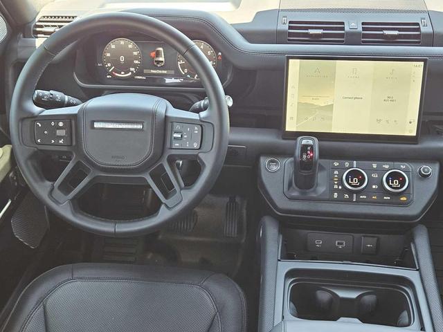 Photo of 2024 Fuji White Land Rover Defender