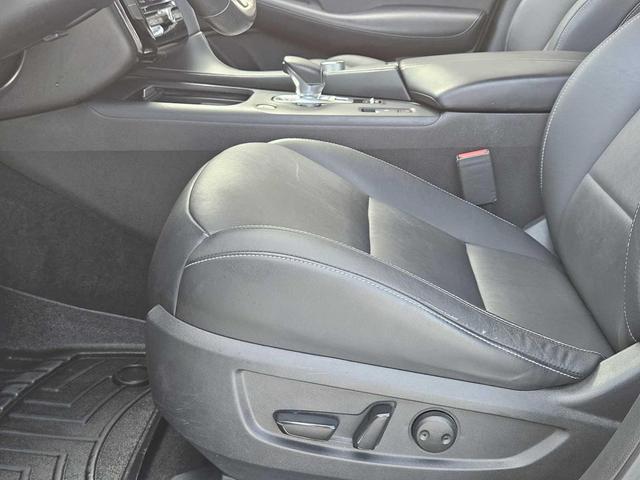 Photo of 2019 Liquid Platinum INFINITI QX50