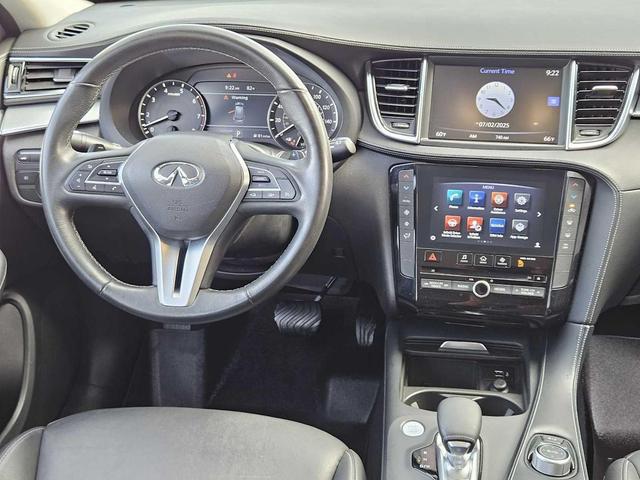 Photo of 2019 Liquid Platinum INFINITI QX50