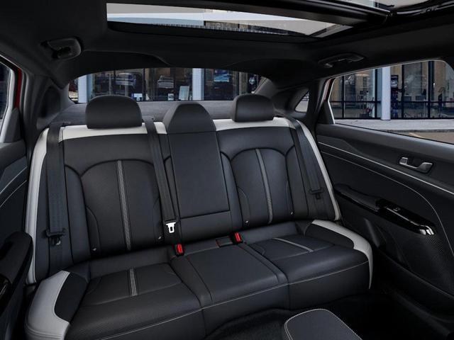 Photo of 2025 Red Kia K5