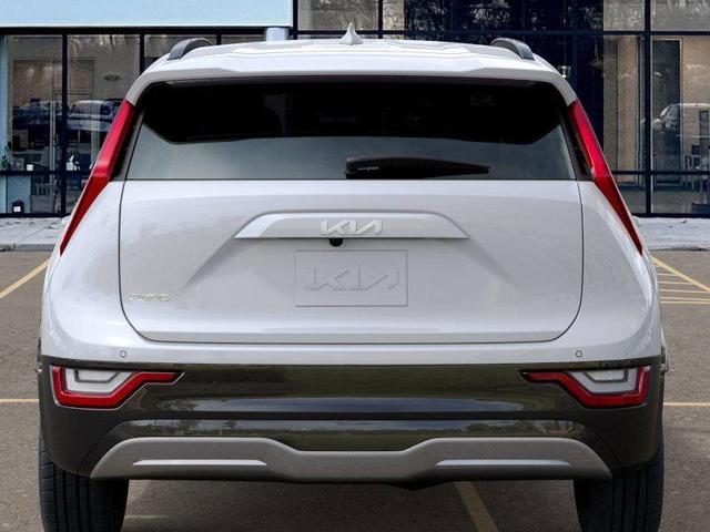 Photo of 2025 White Kia Niro EV