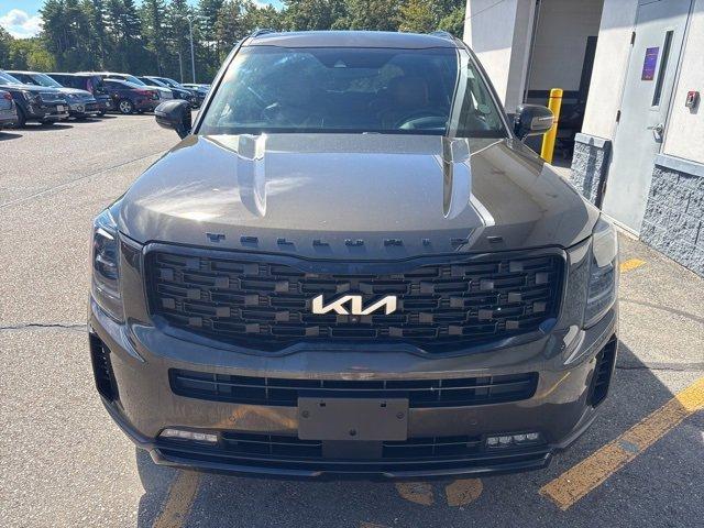 Photo of 2022 Green Kia Telluride