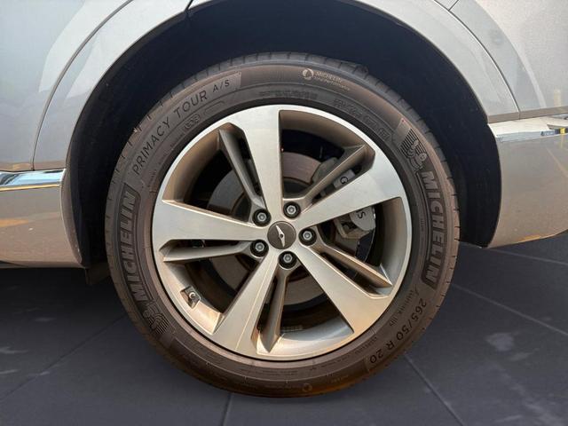 Photo of 2024 Silver Genesis GV80