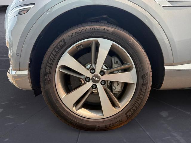 Photo of 2024 Silver Genesis GV80