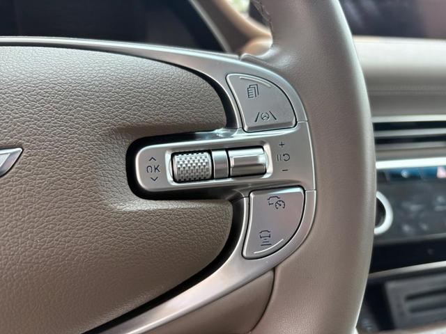 Photo of 2024 Silver Genesis GV80