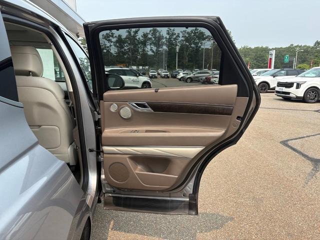 Photo of 2024 Silver Genesis GV80