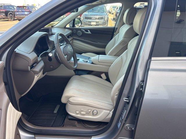 Photo of 2024 Silver Genesis GV80