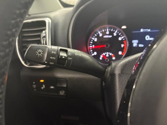 Photo of 2022 Gray Kia Sportage