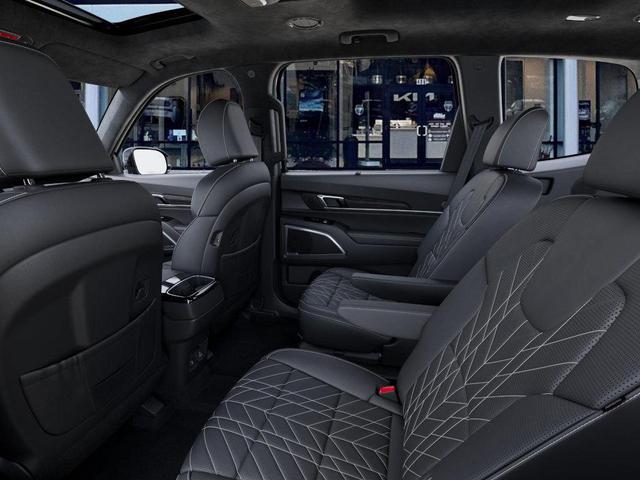 Photo of 2025 Black Kia Telluride
