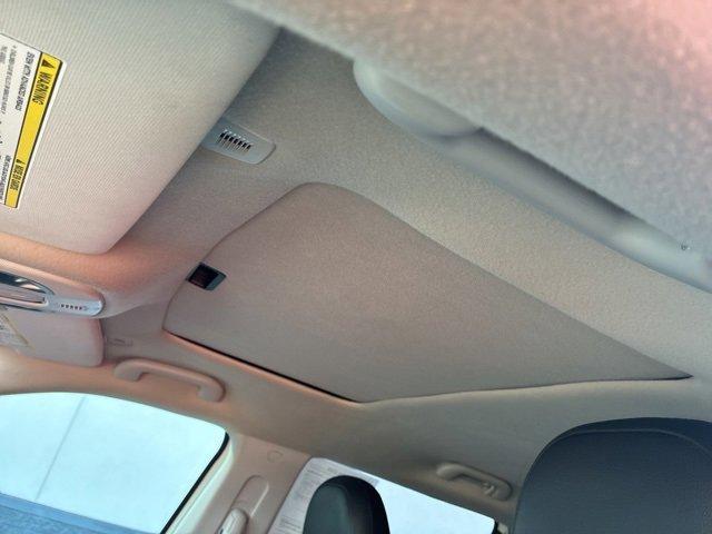 Photo of 2019 White Jeep Compass