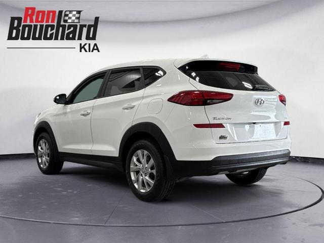 Photo of 2019 Dazzling White Hyundai TUCSON