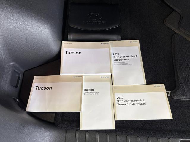 Photo of 2019 Dazzling White Hyundai TUCSON