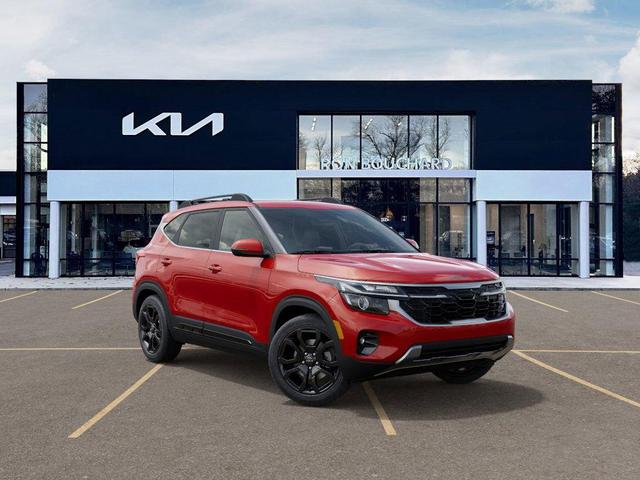 Photo of 2025 Orange Kia Seltos