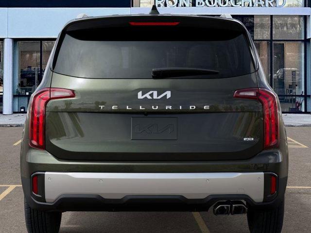 Photo of 2025 Green Kia Telluride