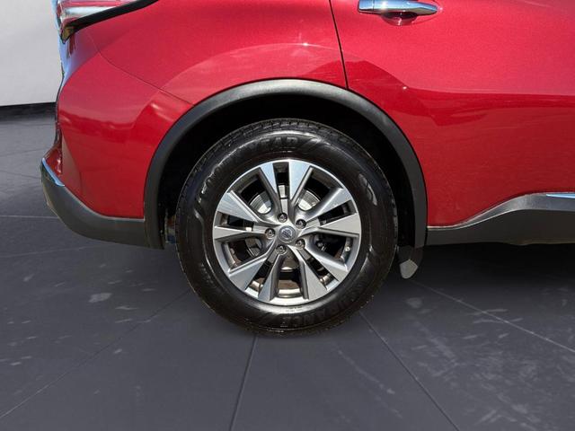 Photo of 2018 Red Nissan Murano