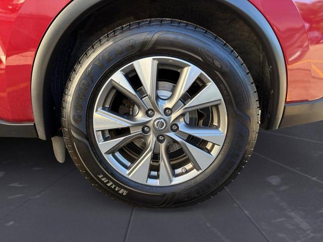 Photo of 2018 Red Nissan Murano