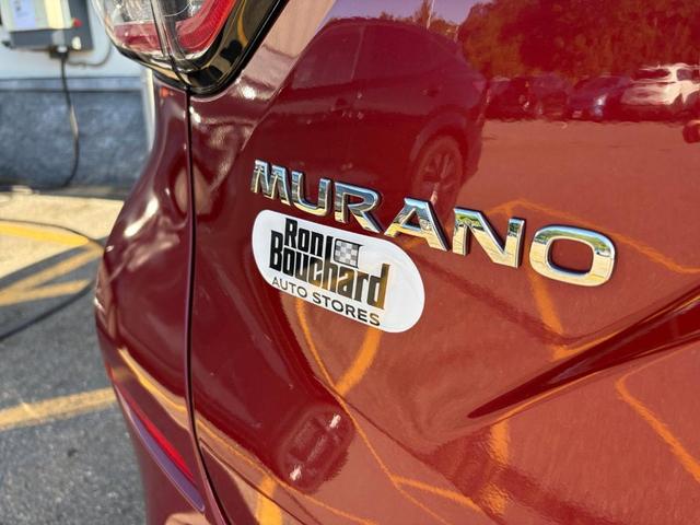 Photo of 2018 Red Nissan Murano