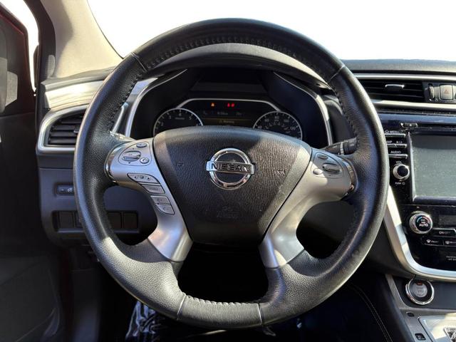 Photo of 2018 Red Nissan Murano