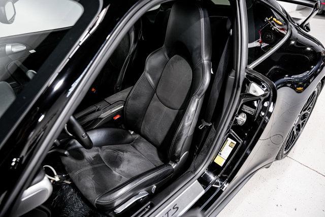 Photo of 2011 Black Porsche 911