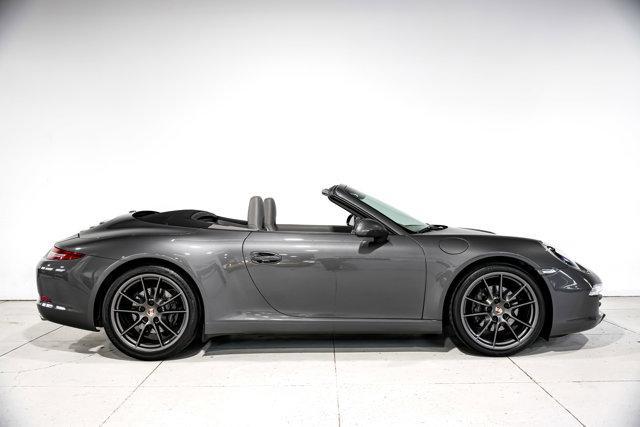 Photo of 2013 Agate Gray Metallic Porsche 911