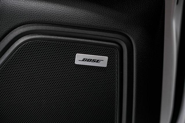 Photo of 2020 Carrara White Metallic Porsche Macan
