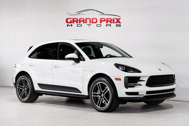 Photo of 2020 Carrara White Metallic Porsche Macan