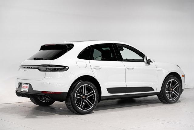 Photo of 2020 Carrara White Metallic Porsche Macan
