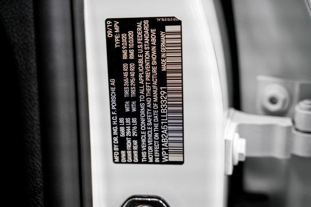 Photo of 2020 Carrara White Metallic Porsche Macan