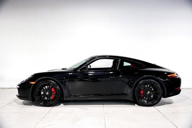 Photo of 2017 Jet Black Metallic Porsche 911