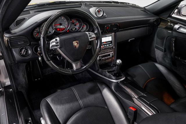 Photo of 2006 Arctic Silver Metallic Porsche 911
