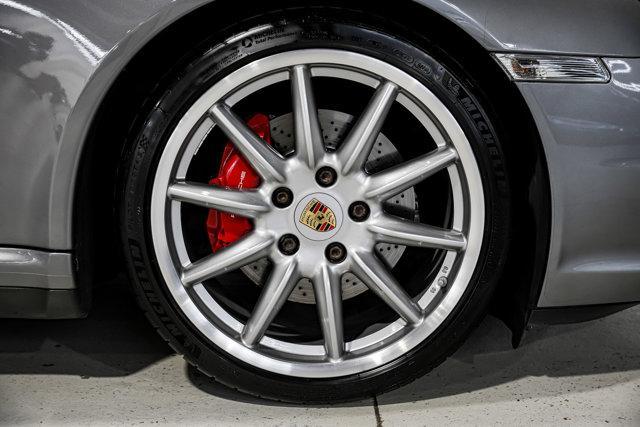 Photo of 2007 Meteor Gray Metallic Porsche 911