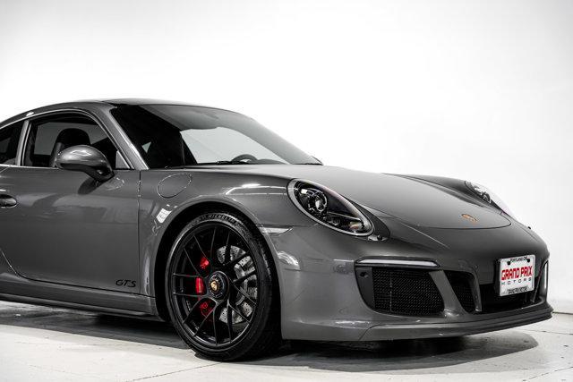 Photo of 2018 Agate Grey Metallic Porsche 911
