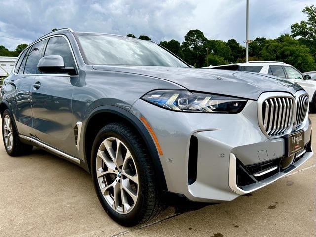 Photo of 2025 Skyscraper Grey Metallic BMW X5