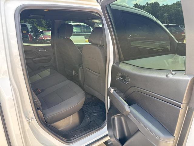 Photo of 2025 Summit White GMC Canyon