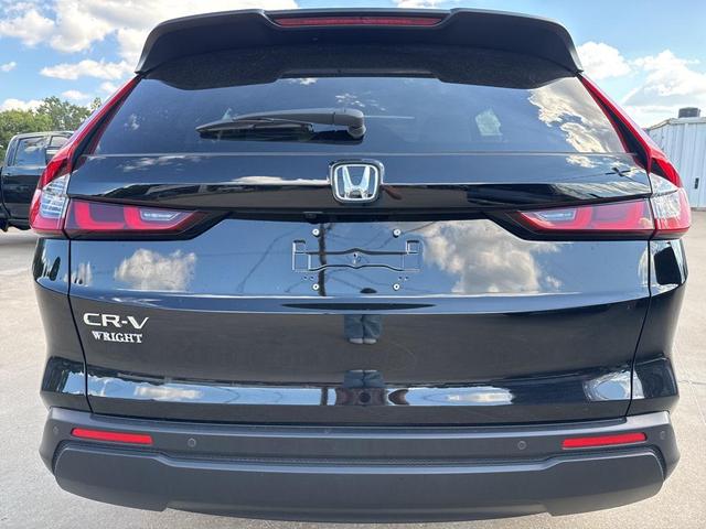 Photo of 2025 sparkle silver metallic Honda CR-V