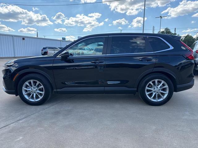 Photo of 2025 sparkle silver metallic Honda CR-V
