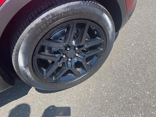 Photo of 2018 Ruby Red Metallic Ford Explorer