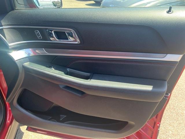 Photo of 2018 Ruby Red Metallic Ford Explorer
