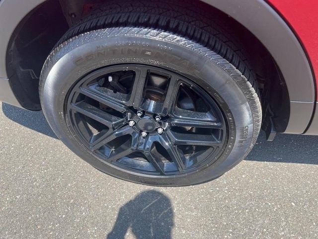 Photo of 2018 Ruby Red Metallic Ford Explorer