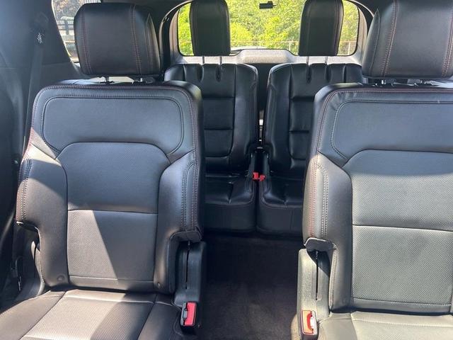 Photo of 2018 Ruby Red Metallic Ford Explorer