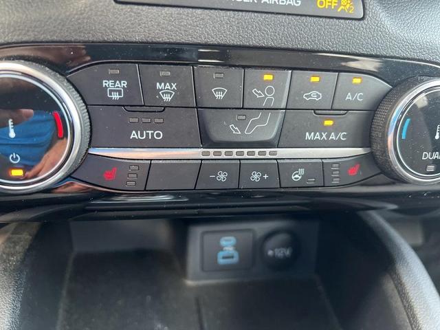 Photo of 2022 Carbonized Gray Metallic Ford Escape