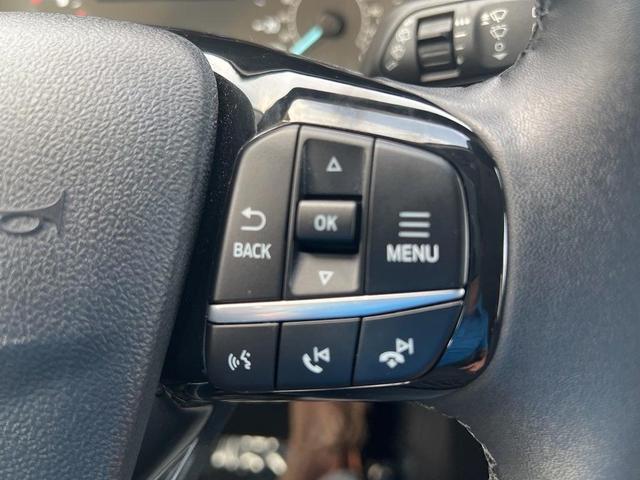 Photo of 2022 Carbonized Gray Metallic Ford Escape