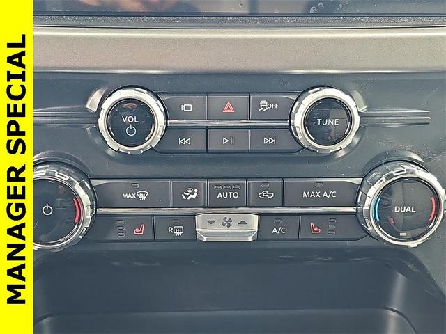 Photo of 2025 Silver Metallic Ford F-150