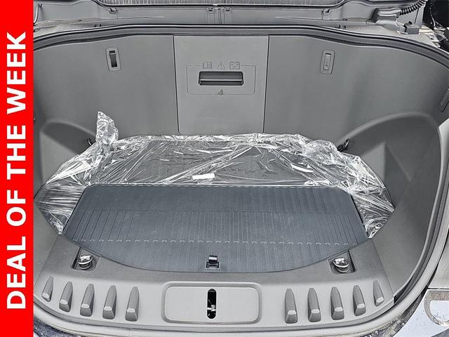 Photo of 2025 Blue Metallic Ford F-150 Lightning