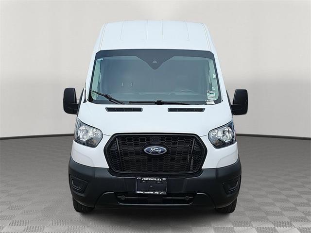 Photo of 2023 Oxford White Ford Transit-250