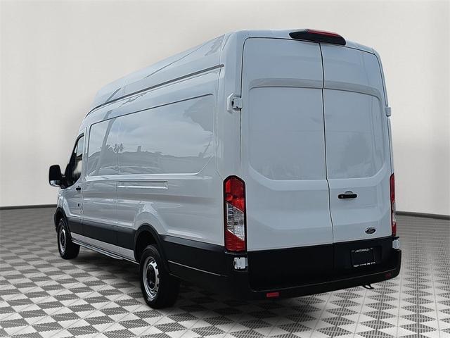 Photo of 2023 Oxford White Ford Transit-250