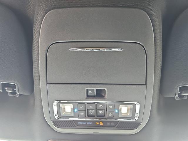 Photo of 2025 White Ford F-150