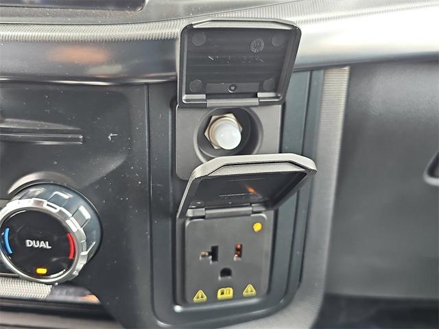 Photo of 2025 White Ford F-150